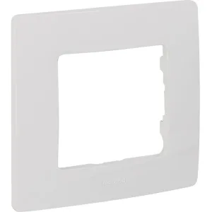Рамка 1-м СП Etika IP20 бел. IEK 672501 Legrand (группа IEK)