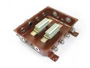 Коробка КЗНС-32 УХЛ1.5 латун. сальники ГОФРОМАТИК/ zeta30319 ЗЭТАРУС