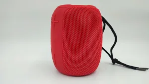 Колонка беспроводная QUMO BatteryBeats BT5.0 5Вт IP64 FM SD USB AUX подсветка 1500мА·ч красный QUMO