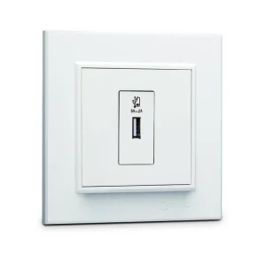Розетка для зарядного устройства USB KAREA бел. 56001465 Makel