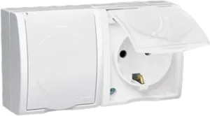 Розетка 2-м ОП 5 16А IP54 250В с заземл. Schuko защ. шторки с крышкой винт. клеммы бел. 1594443-030 Simon