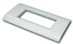 Пластиковая накладка на цоколь LAN-FR45x90-WH LANMASTER
